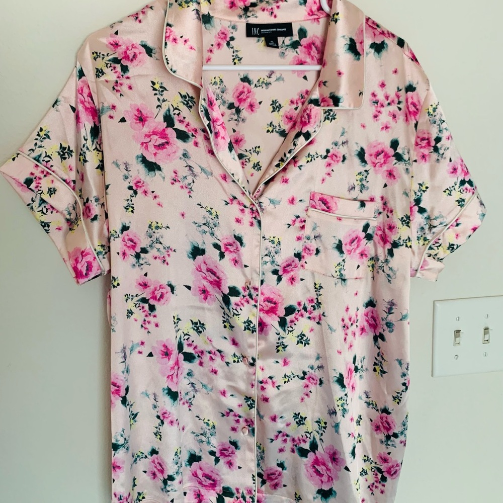 Pajama shirt, floral print, silk